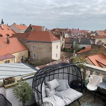 Boutique Apartments U Rolanda, Mikulasske Namesti Znojmo Eksteriør billede