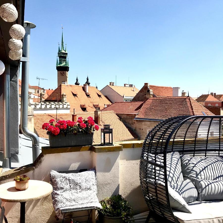 Boutique Apartments U Rolanda, Mikulasske Namesti Znojmo Eksteriør billede