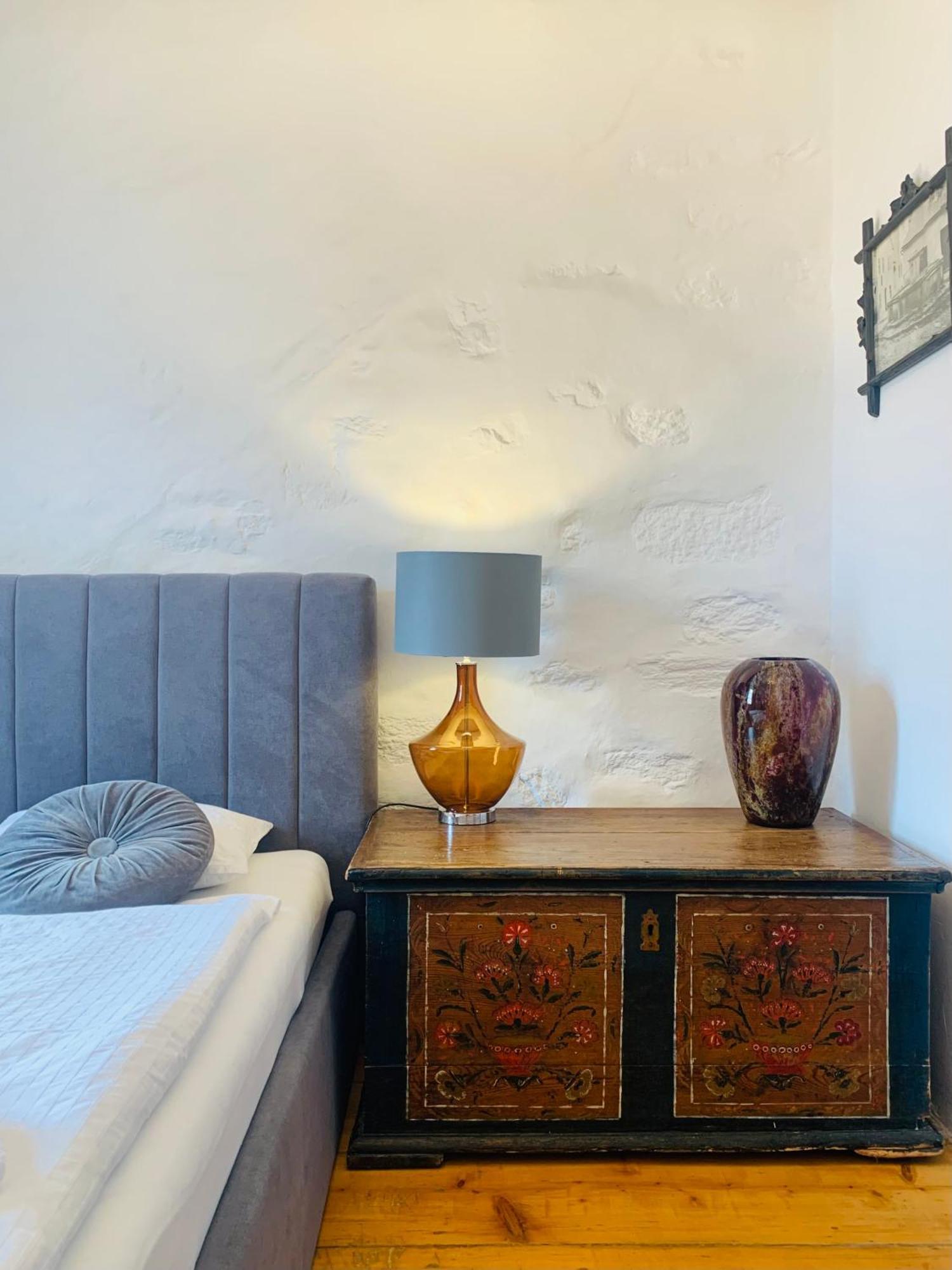Boutique Apartments U Rolanda, Mikulasske Namesti Znojmo Eksteriør billede