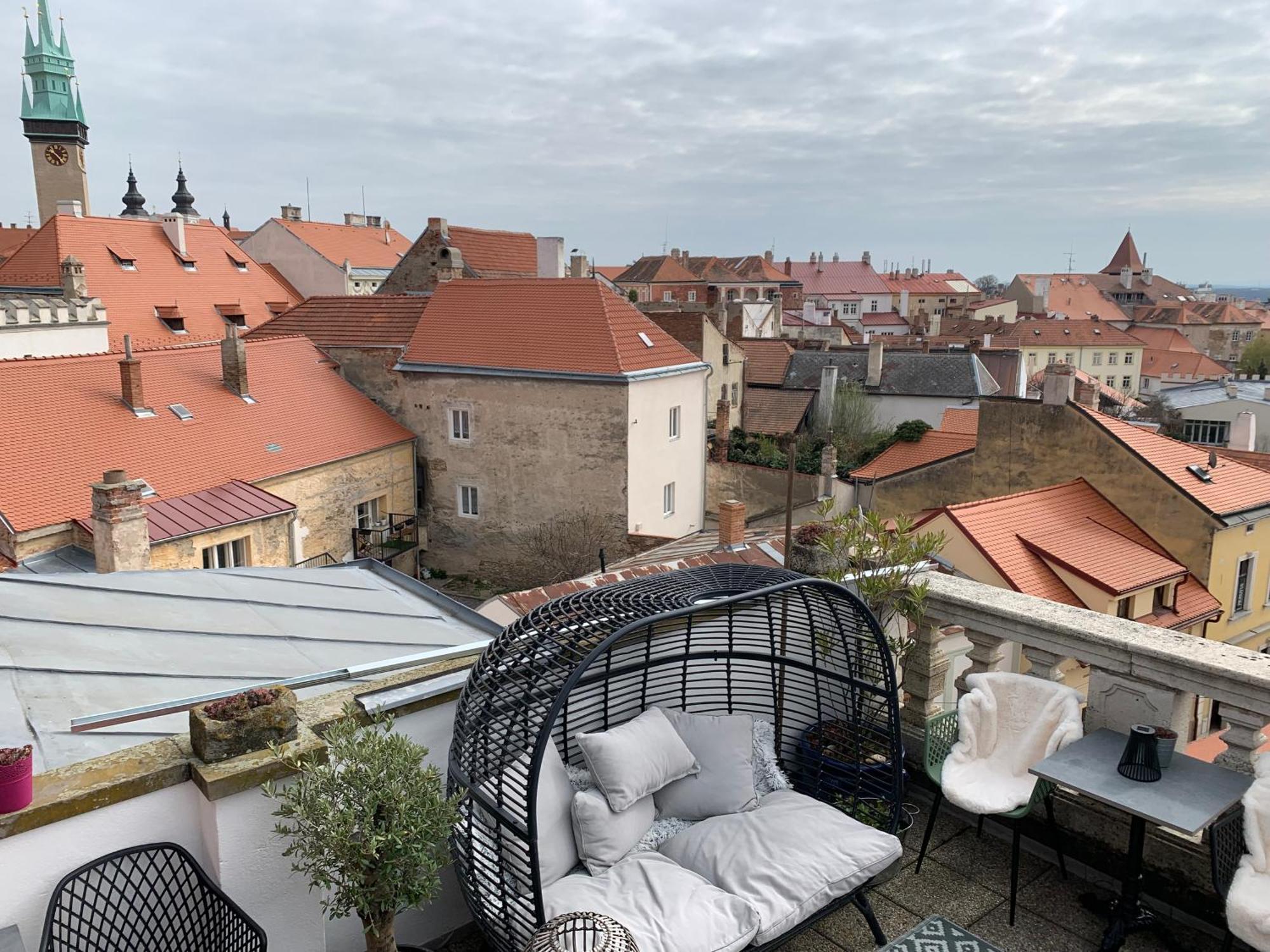 Boutique Apartments U Rolanda, Mikulasske Namesti Znojmo Eksteriør billede