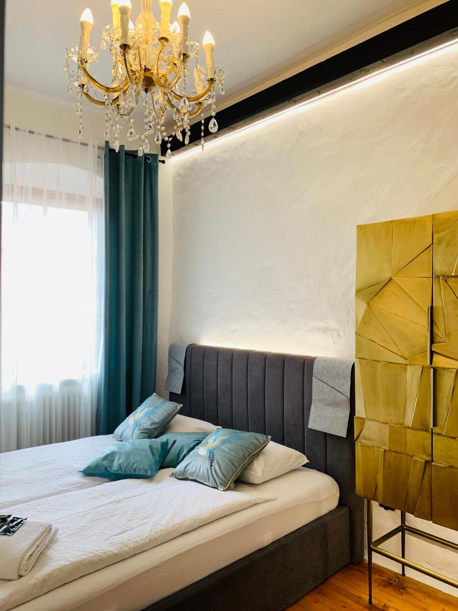 Boutique Apartments U Rolanda, Mikulasske Namesti Znojmo Eksteriør billede