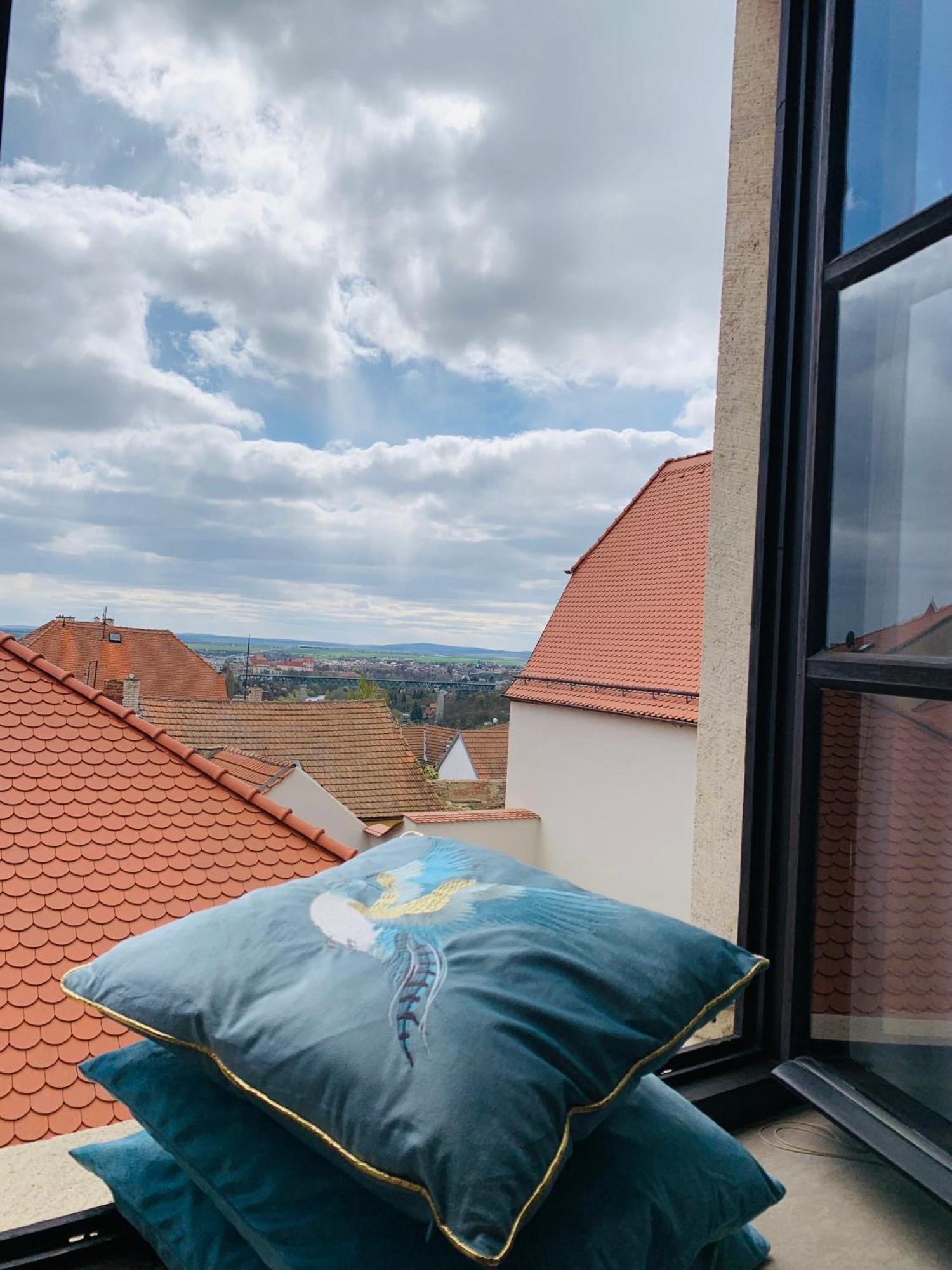Boutique Apartments U Rolanda, Mikulasske Namesti Znojmo Eksteriør billede