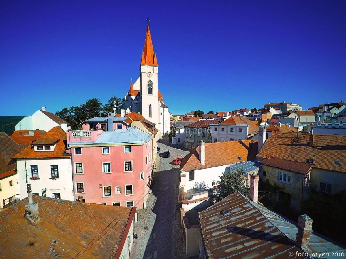Boutique Apartments U Rolanda, Mikulasske Namesti Znojmo Eksteriør billede